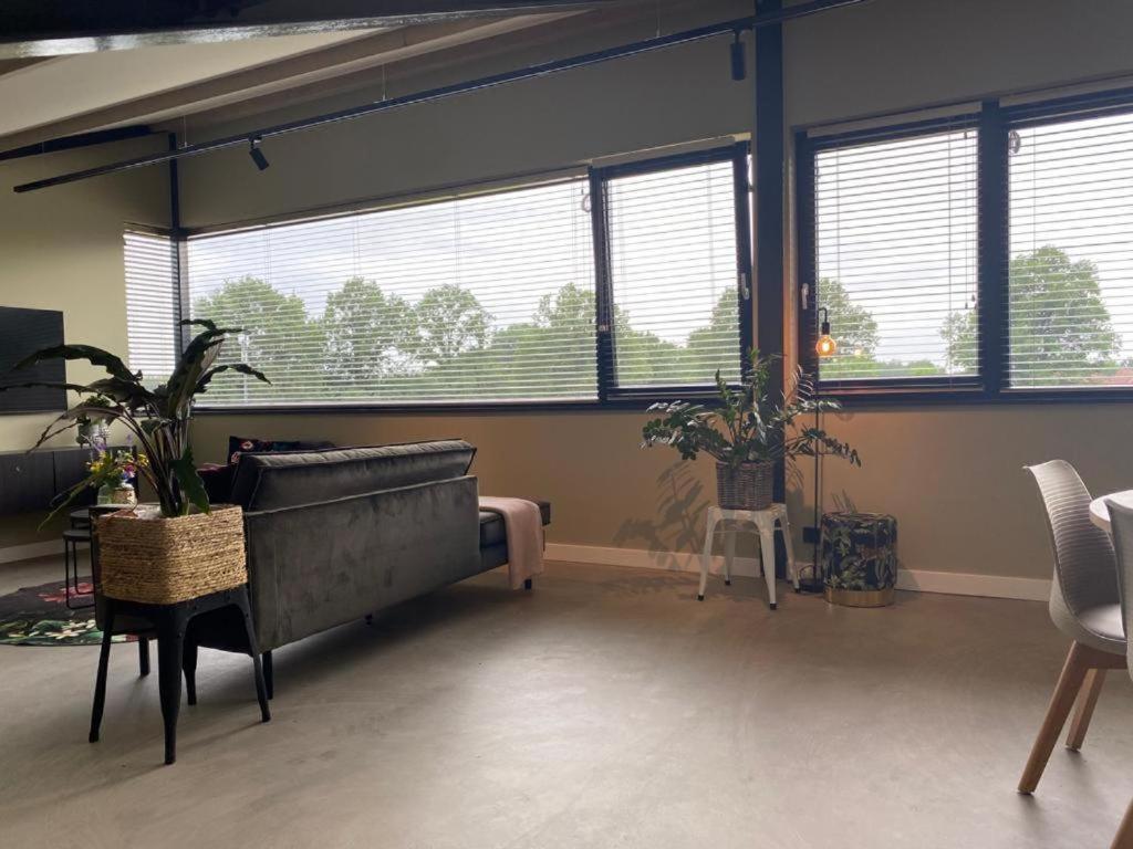 Vila Rusttheater, Genieten Van Rust En Ruimte Reutum Exteriér fotografie