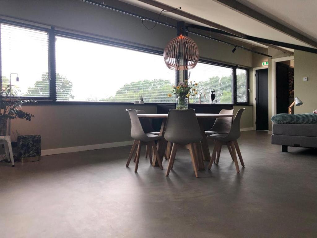 Vila Rusttheater, Genieten Van Rust En Ruimte Reutum Exteriér fotografie